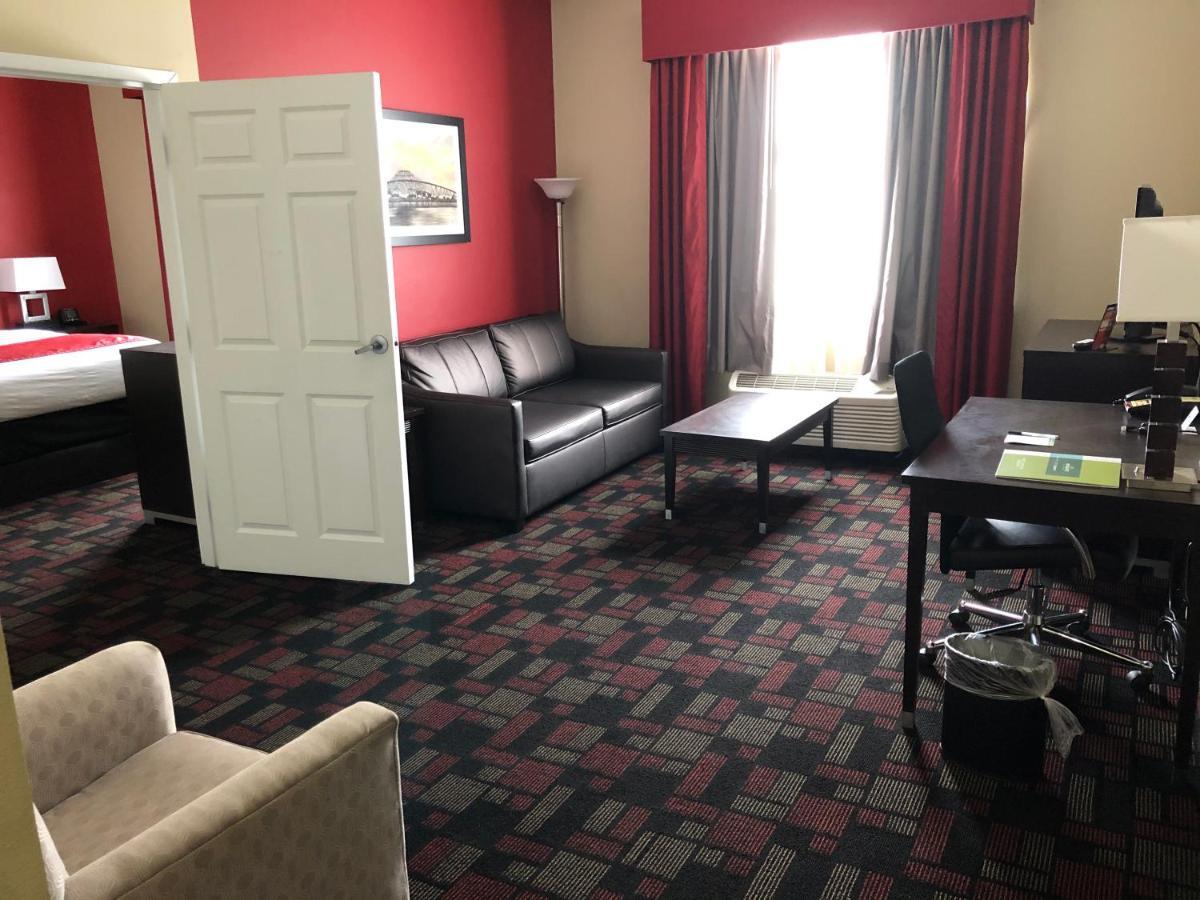 Wingate By Wyndham Lake Charles Casino Area Екстер'єр фото